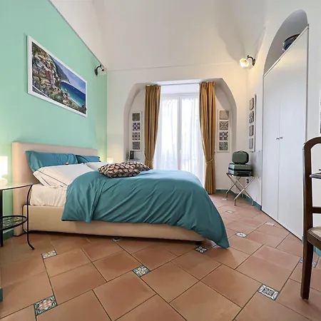 Гостевой дом Andrea's House 4*