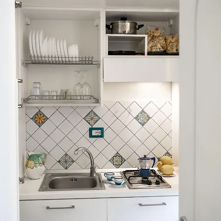 Andrea's House Гостевой дом Амальфи