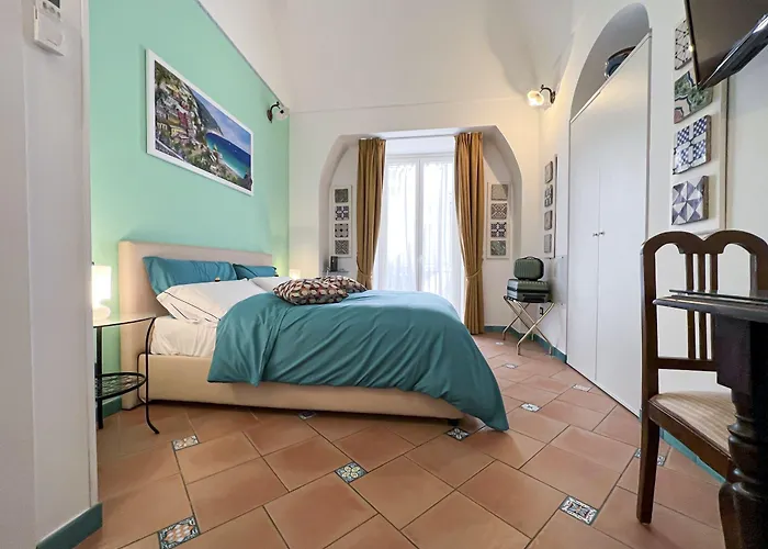 בית הארחה Andrea's House 4*