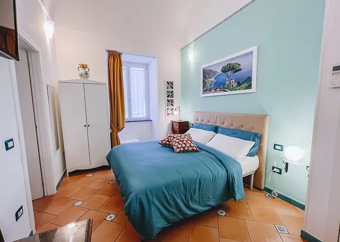 בית הארחה Andrea's House אמאלפי