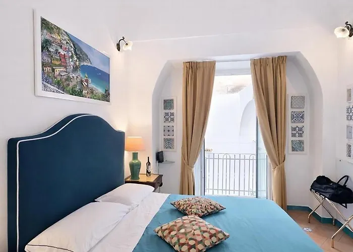 בית הארחה Andrea's House אמאלפי