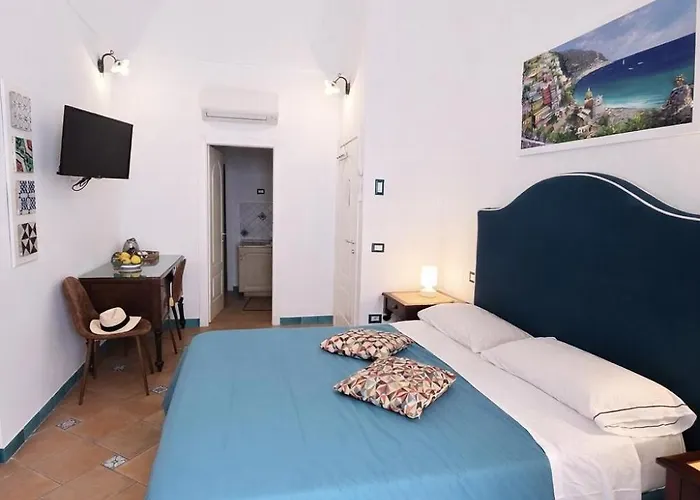 בית הארחה Andrea's House אמאלפי