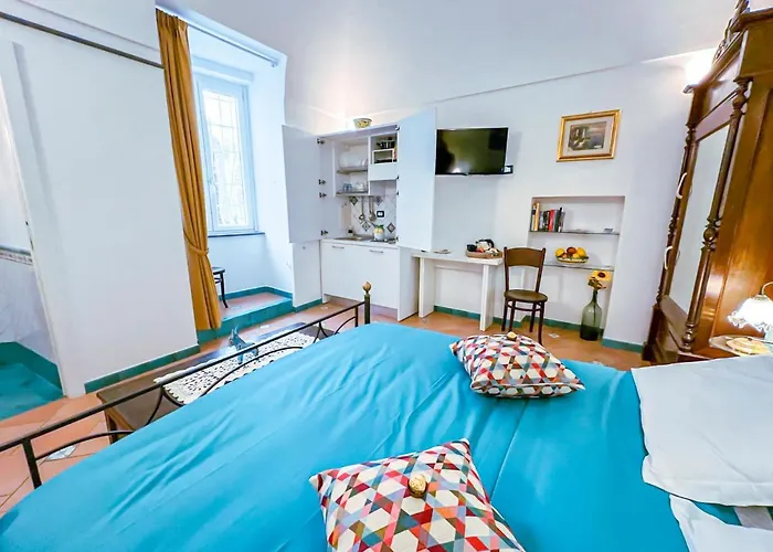 بيت ضيافة Andrea's House أمالفي