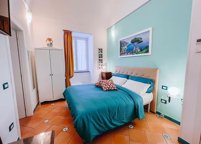 بيت ضيافة Andrea's House 4*