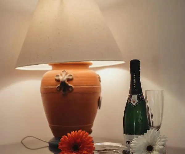 بيت ضيافة Andrea's House أمالفي