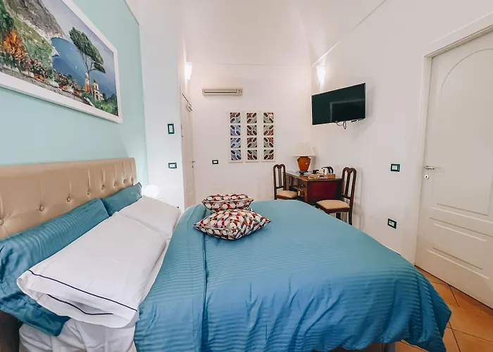 Andrea's House بيت ضيافة أمالفي